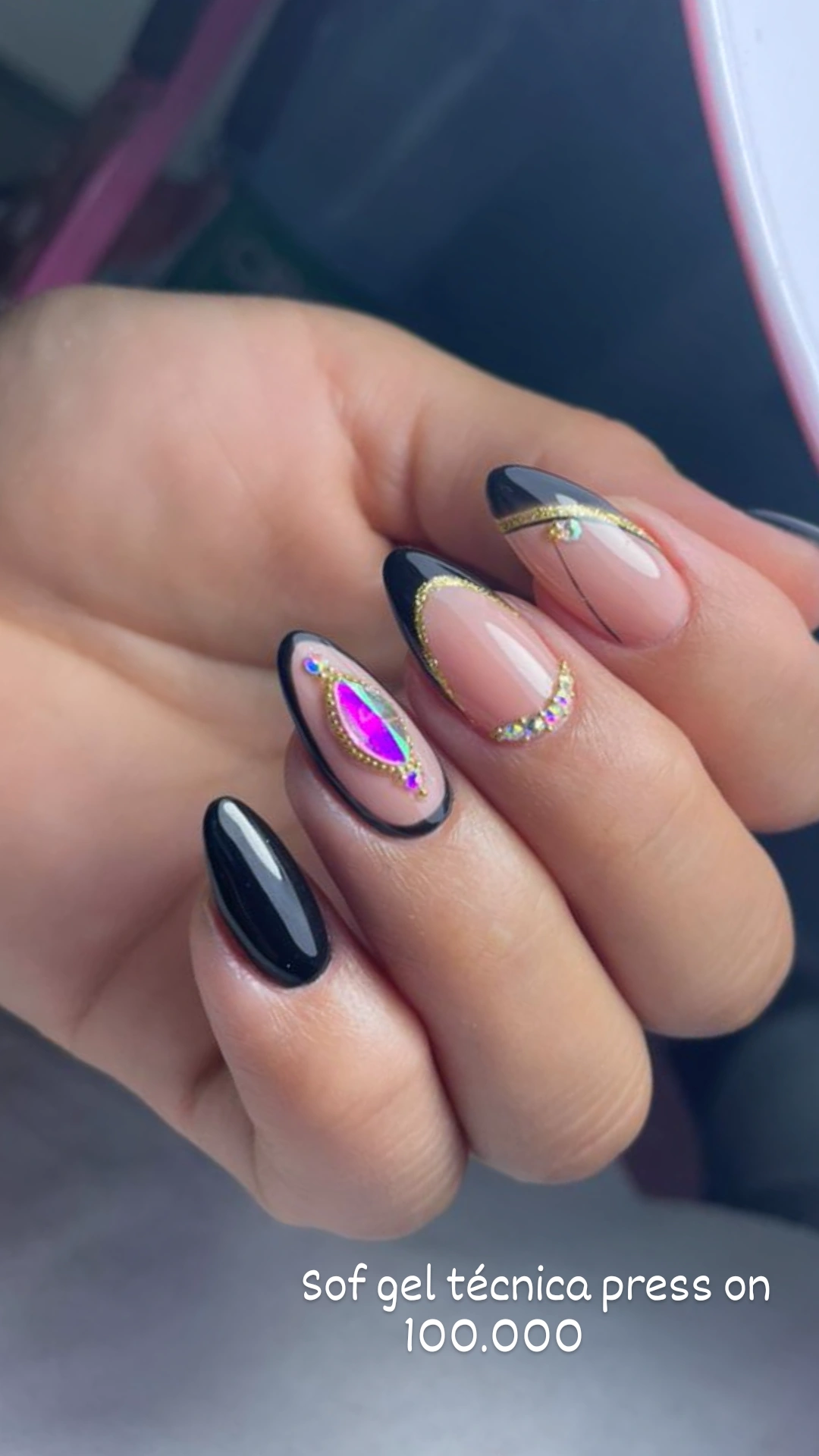 Banner de Salon de uñas Emilys