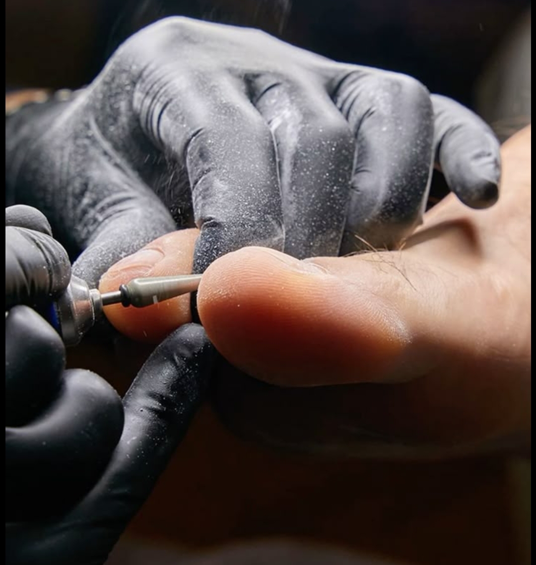 Foto del servicio Pedicura hombre tradicional