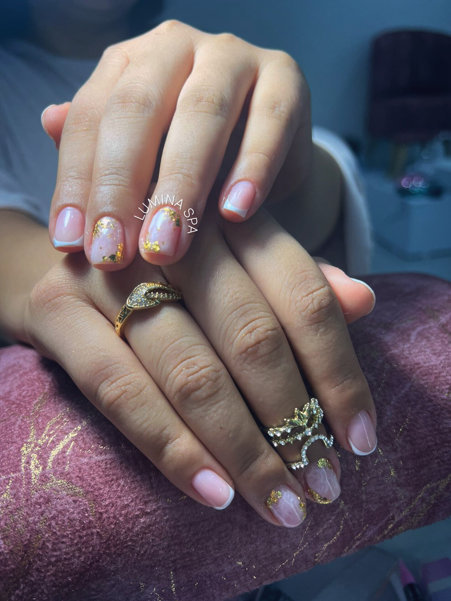Foto del servicio Manicure semipermanente