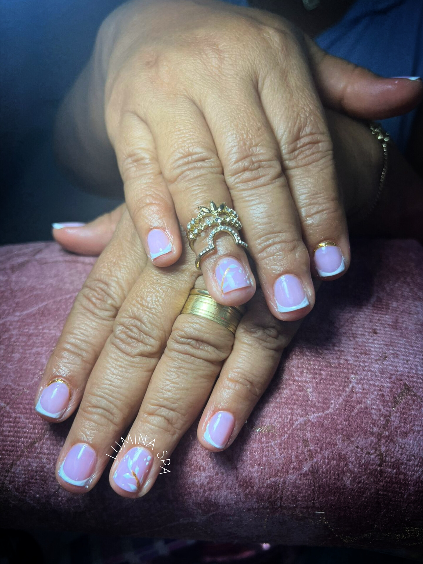 Foto del servicio Manicure tradicional