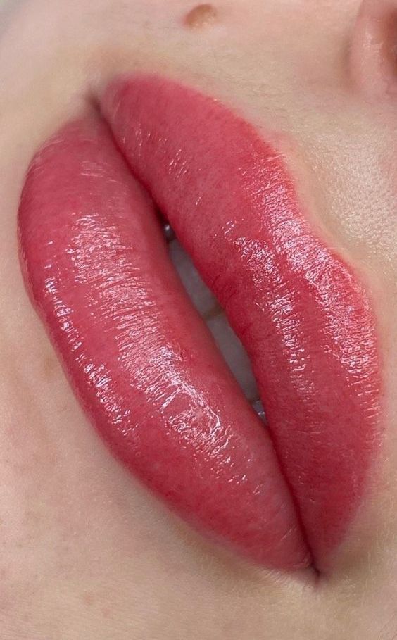 Foto del servicio Micropigmentacion de labios