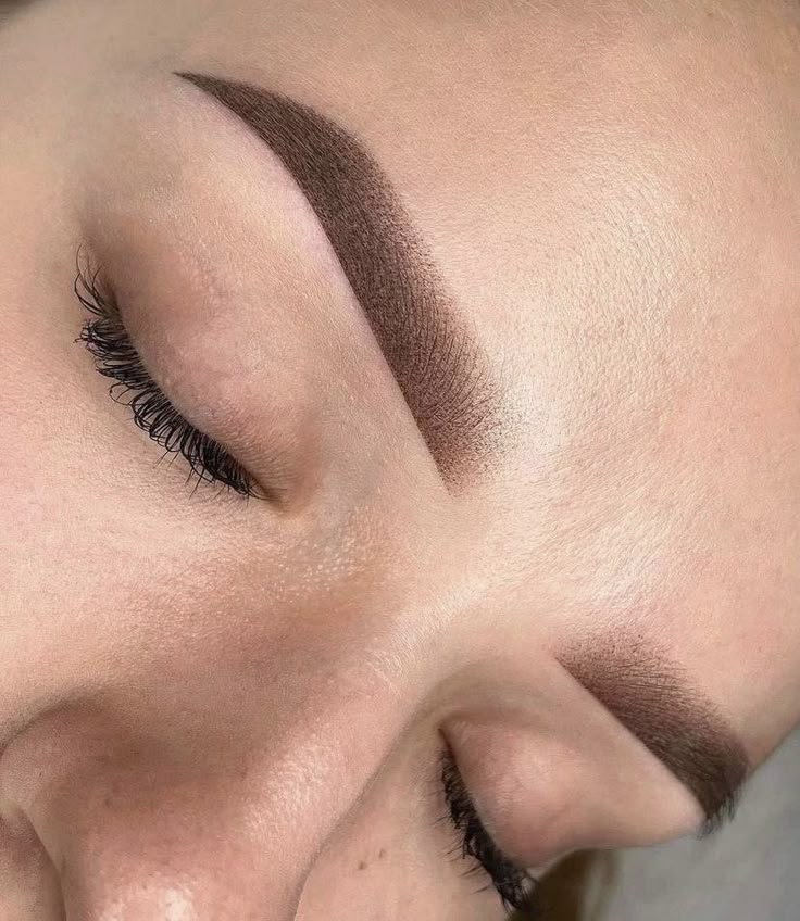 Foto del servicio Micropigmentacion de cejas