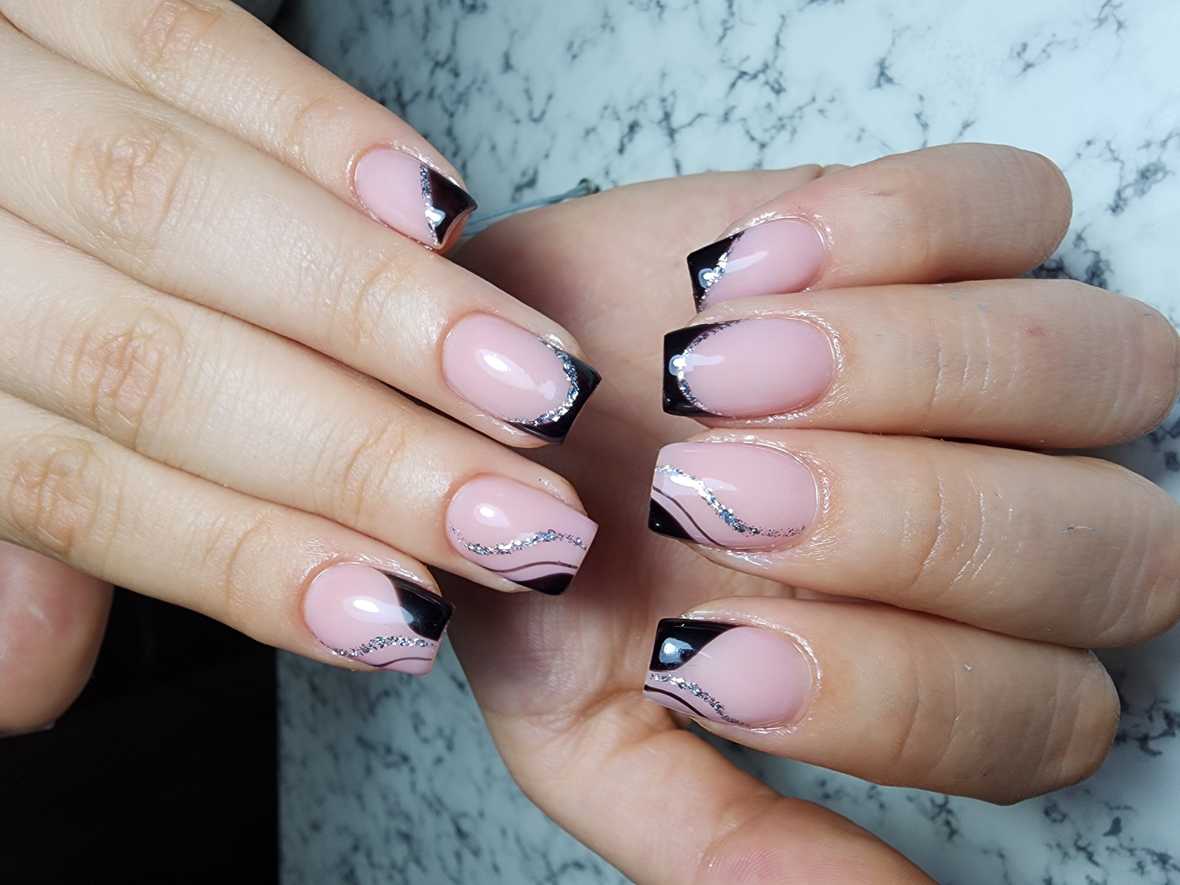 Foto del servicio Semipermanente manos