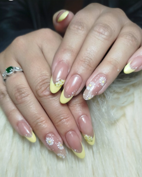 Foto del servicio Manicure Retoque Dipping