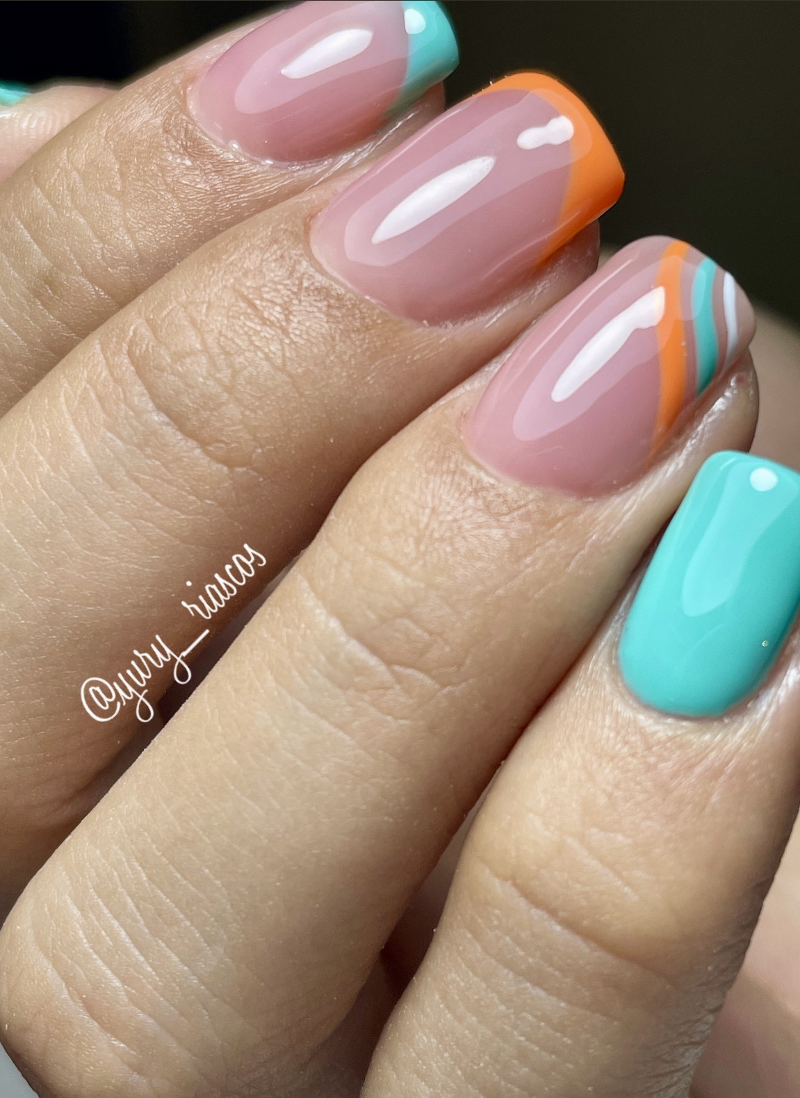 Foto del servicio Esmaltado Semipermanente