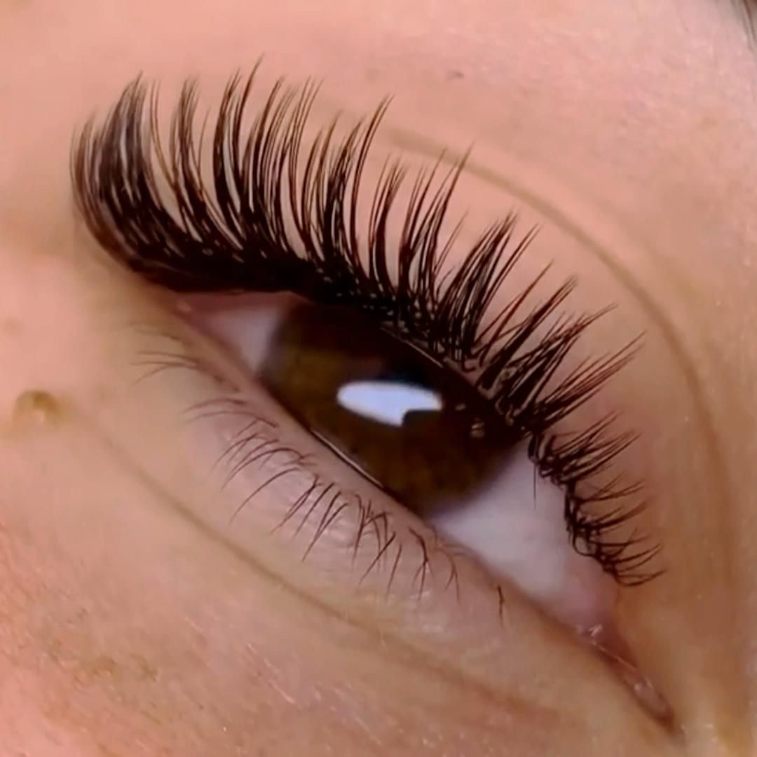 Foto del servicio 09. Pestañas Efecto Húmedo