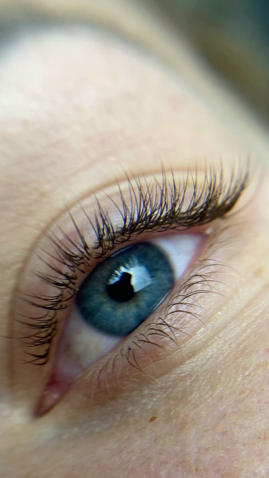 Foto del servicio 05. Pestañas Efecto Rímel