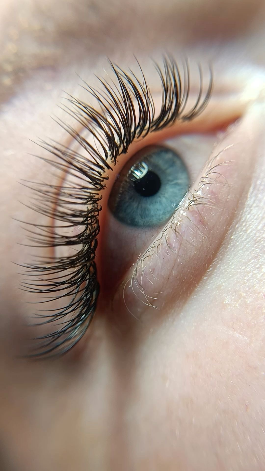 Foto del servicio 05. Pestañas Efecto Rímel