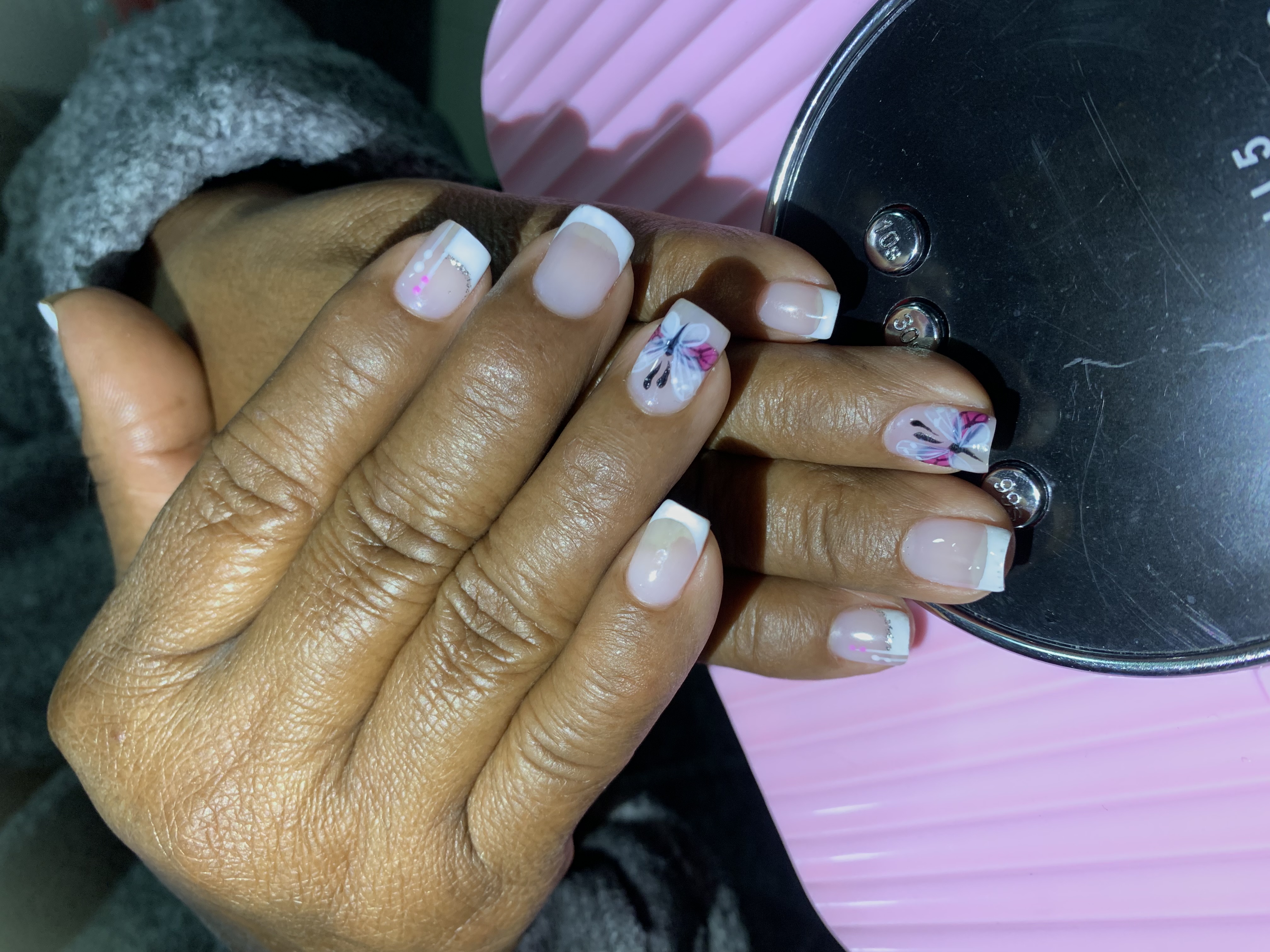 Foto del servicio Manicura Semipermanente