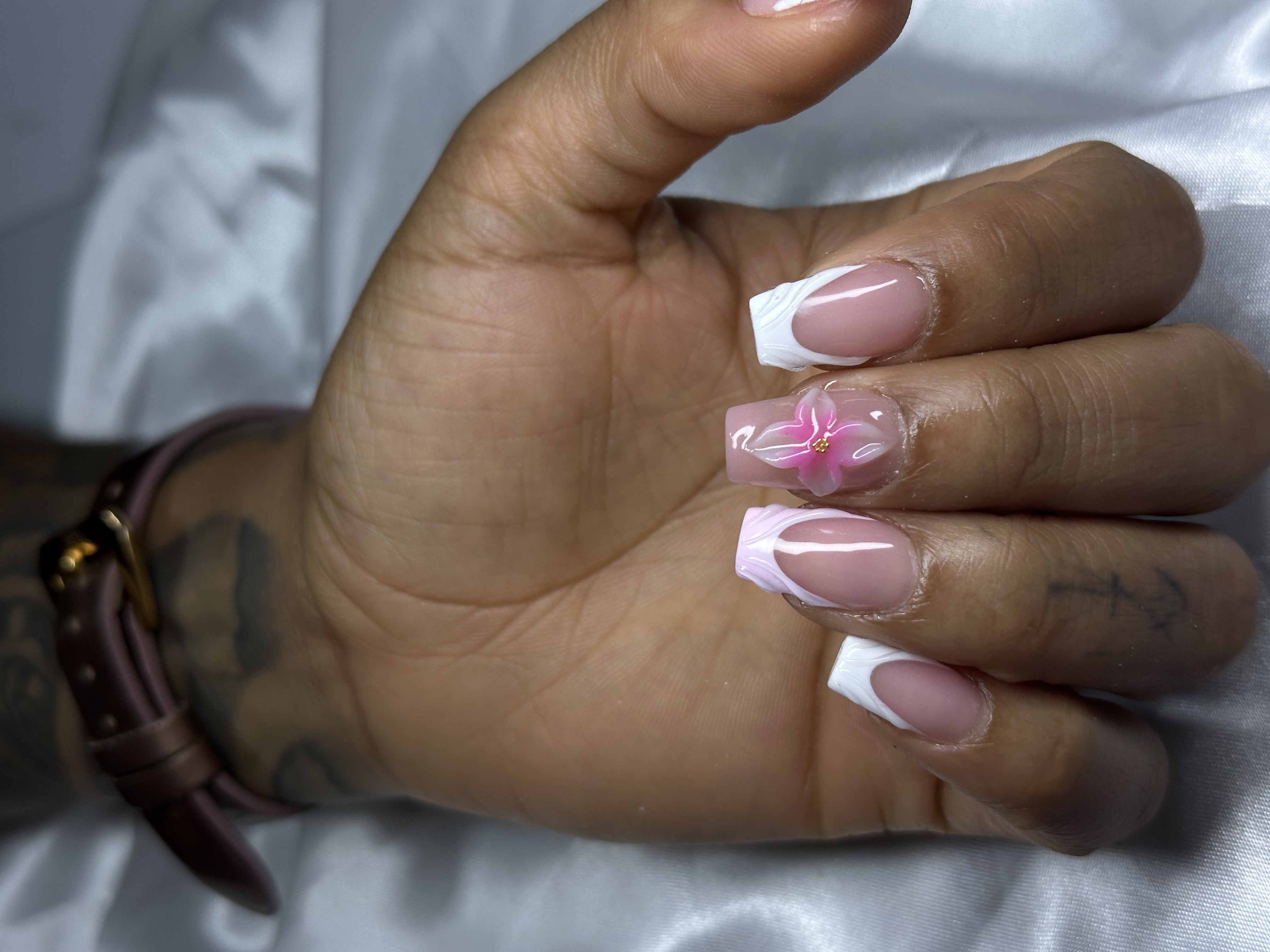 Foto del servicio Forrado Poligel/retoque en Poligel 💅🏼🌸