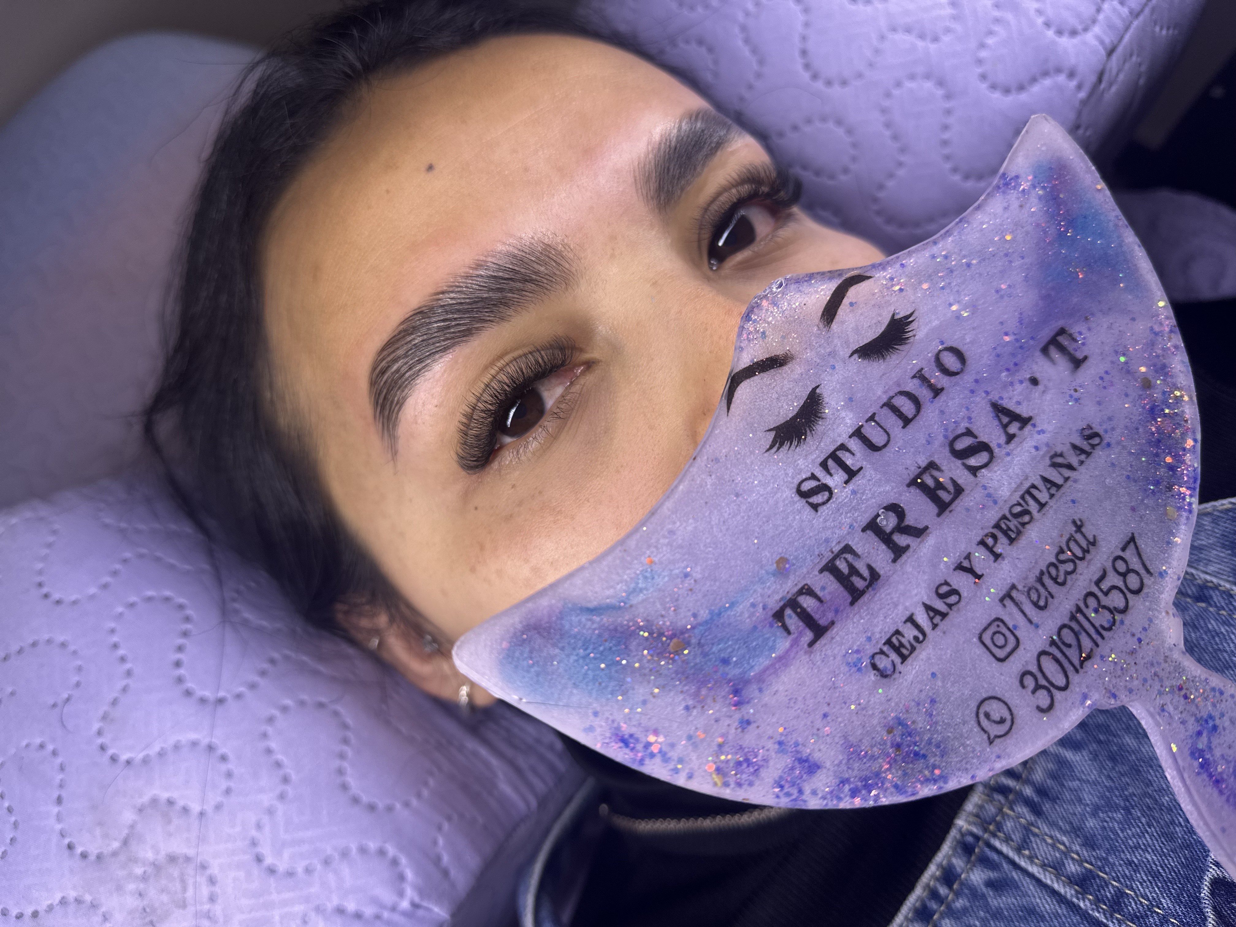 Foto del servicio Laminado de cejas