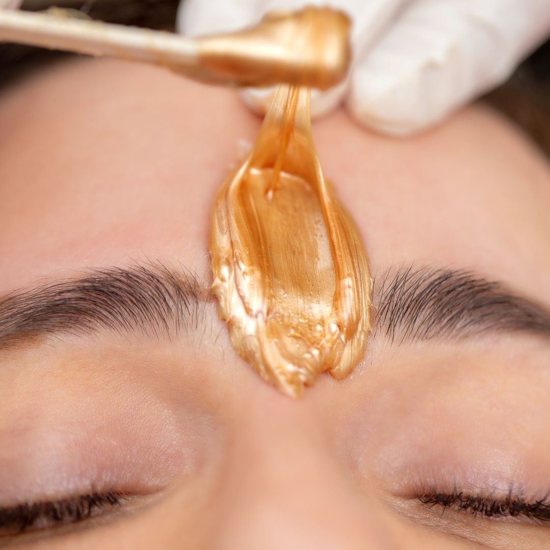 Foto del servicio Depilación de cejas