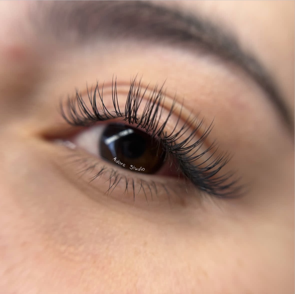 Foto del servicio 01. Pestañas Clasicas