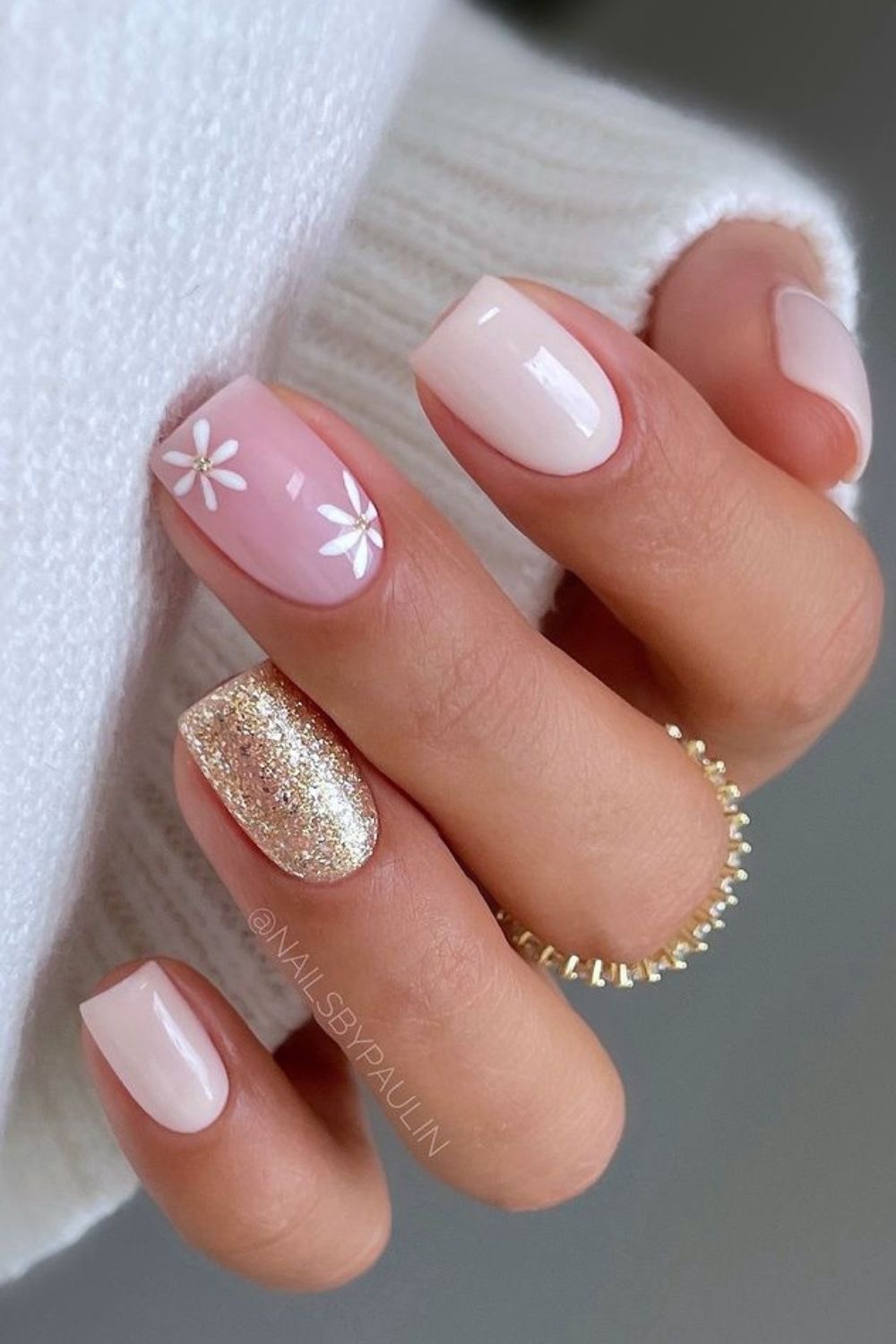 Foto del servicio Manicure Tradicional Dama