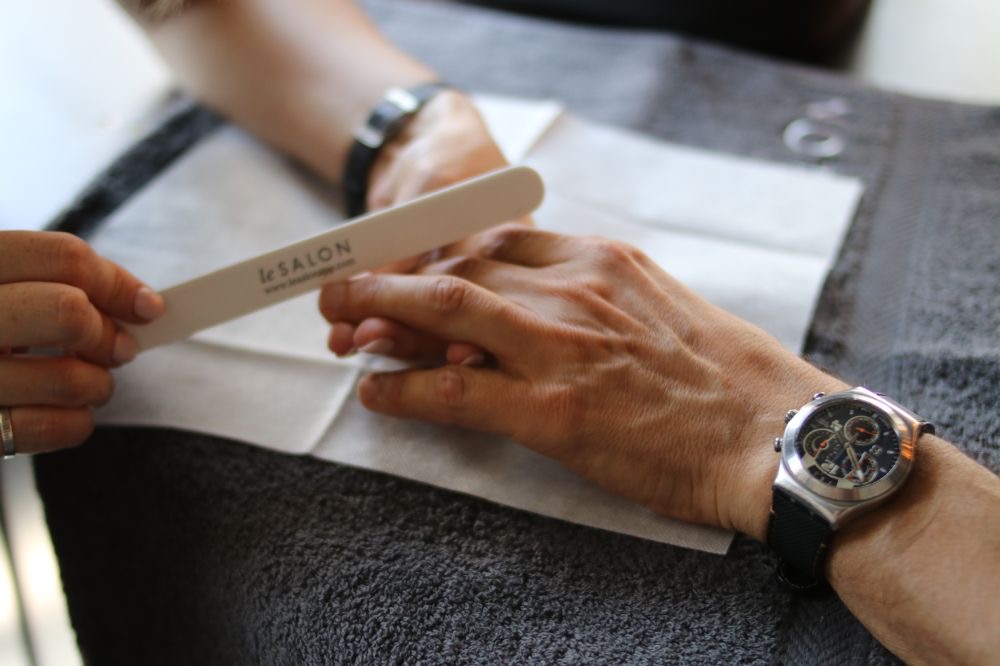 Foto del servicio Manicure Tradicional Caballero