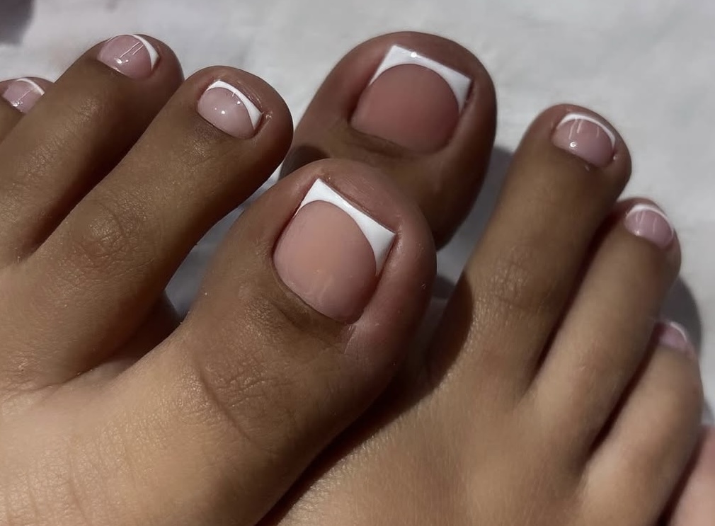 Foto del servicio Pedicure semipermanente