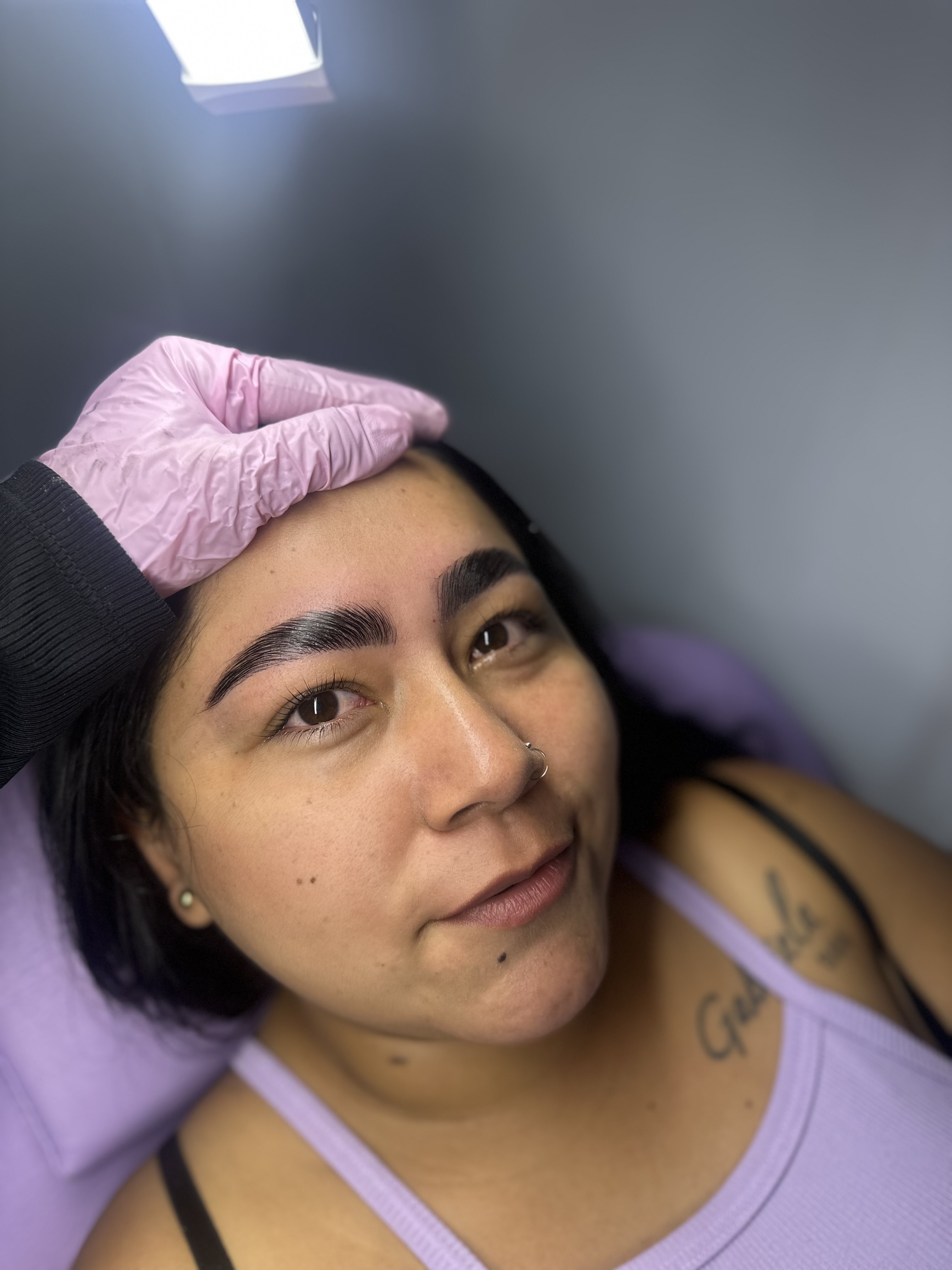 Foto del servicio Laminado de cejas